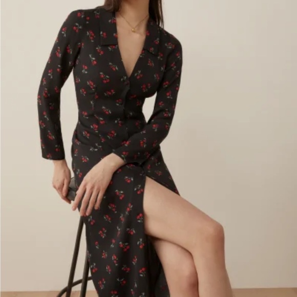 Reformation kaleb dress - Picture 3 of 10